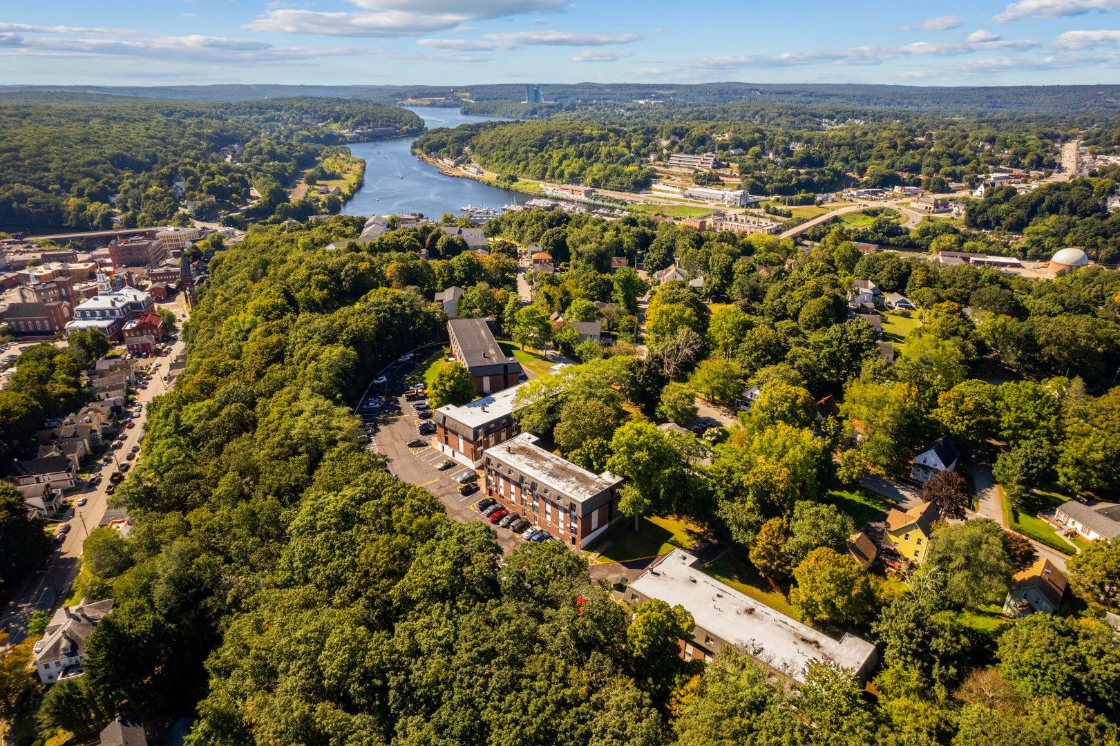 Cedar Glen and the surrounding Norwich neighborhood